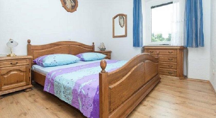 Apartments And Rooms Misic Trogir Bilik gambar