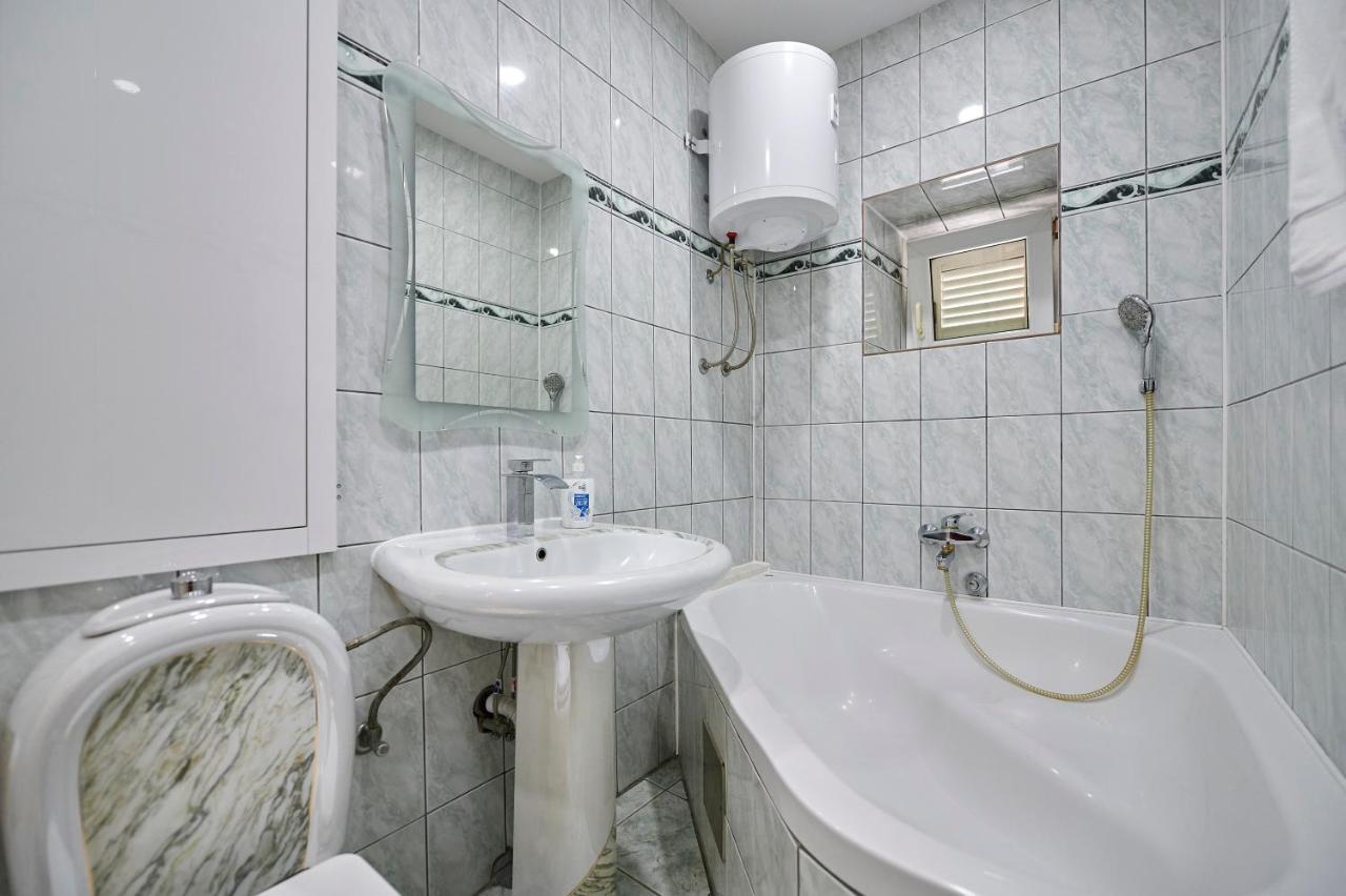 Apartments And Rooms Misic Trogir Luaran gambar